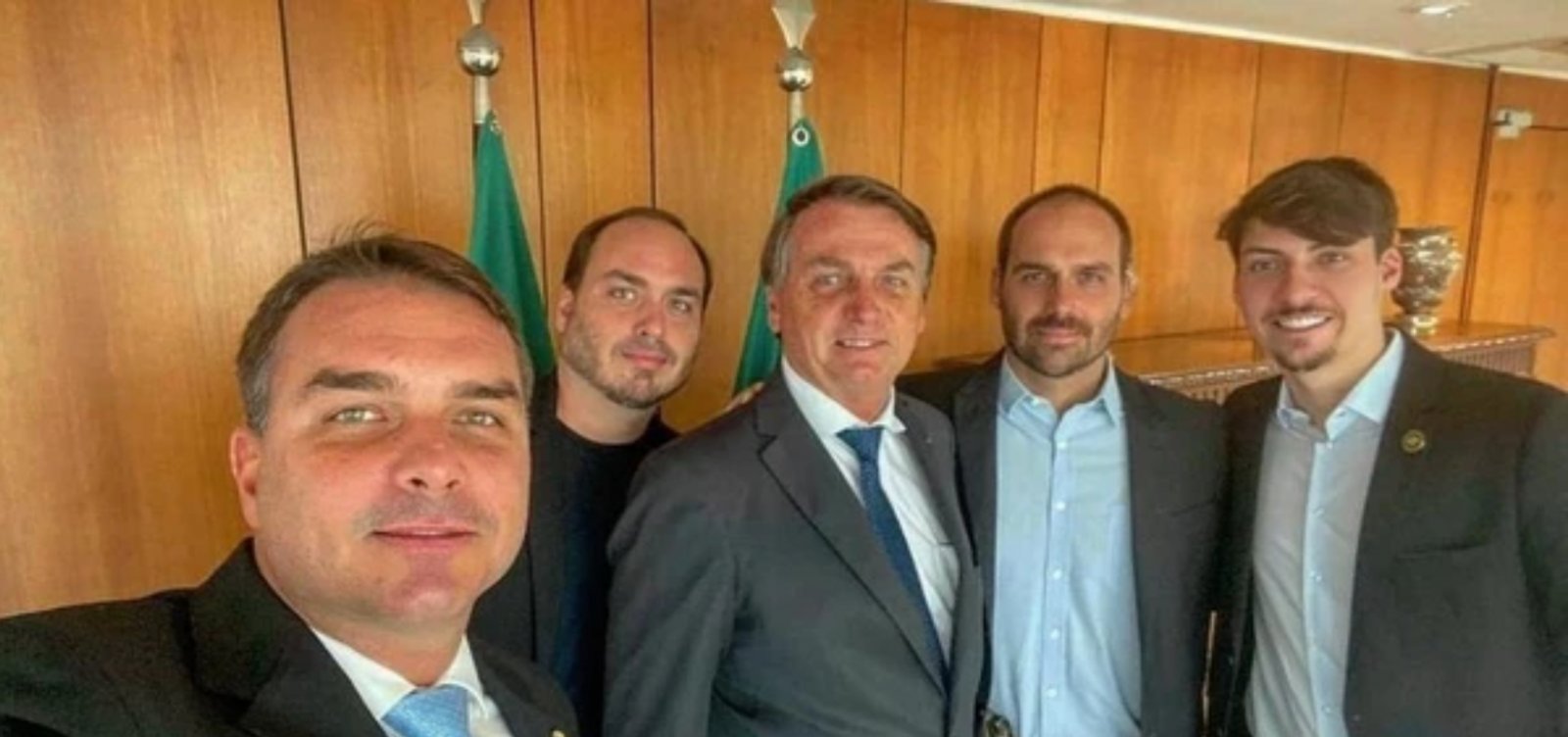 Alexandre de Moraes autoriza visita de familiares a Bolsonaro no Dia dos Pais
