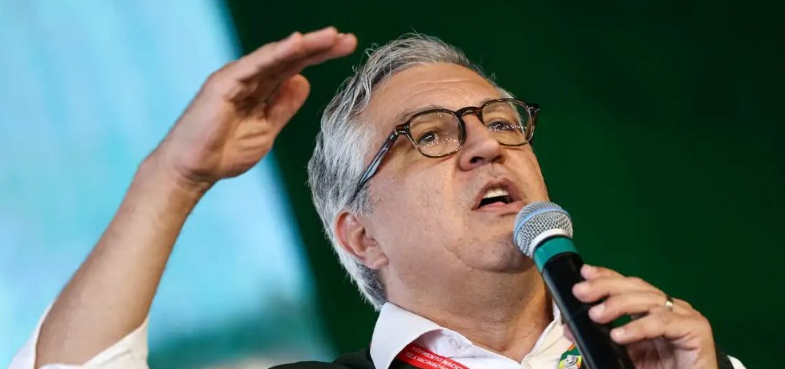 Padilha classifica como “ato covarde” cancelamento de vistos da filha e esposa pelos EUA