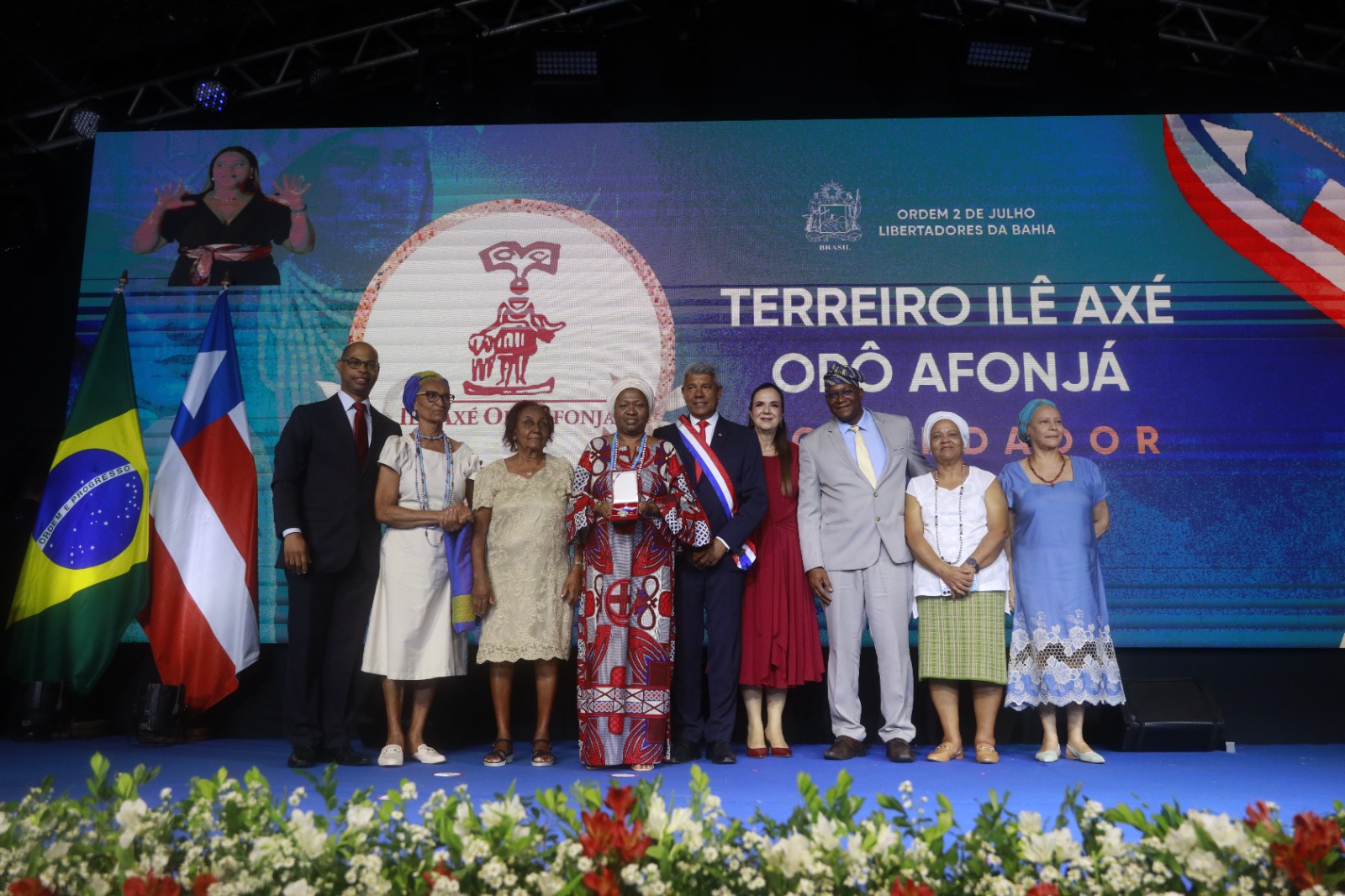 Jerônimo Rodrigues entrega Medalhas da Ordem 2 de Julho em cerimônia no MAC Bahia