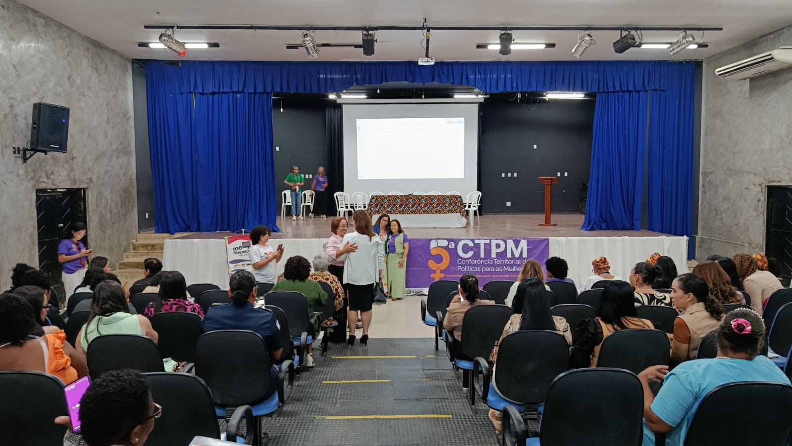 Feira de Santana sedia Conferência Territorial de Políticas Públicas para Mulheres