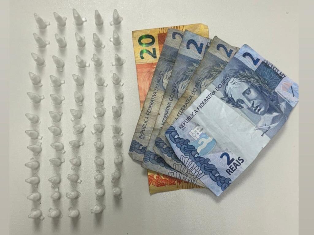 65ªCIPM prende homem por tráfico de drogas no bairro Aviário