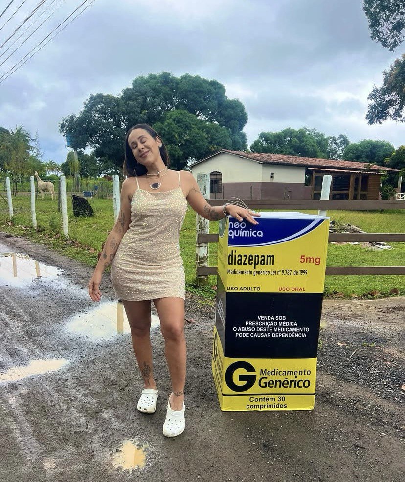 Influenciadora representa Feira de Santana em prova de resistência no Rancho do Maia