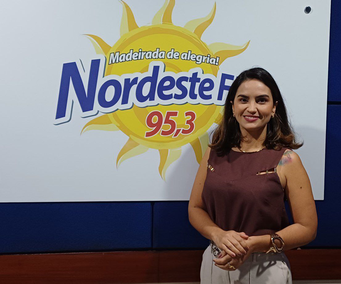 Implantes dentários devolvem função e estética ao sorriso, explica especialista