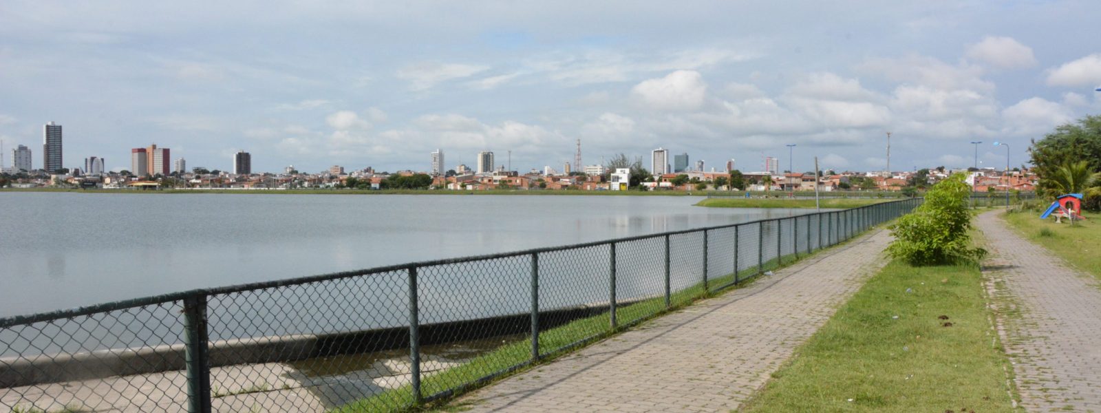 Vereadores sugerem que Prefeitura assuma manutenção da Lagoa Grande