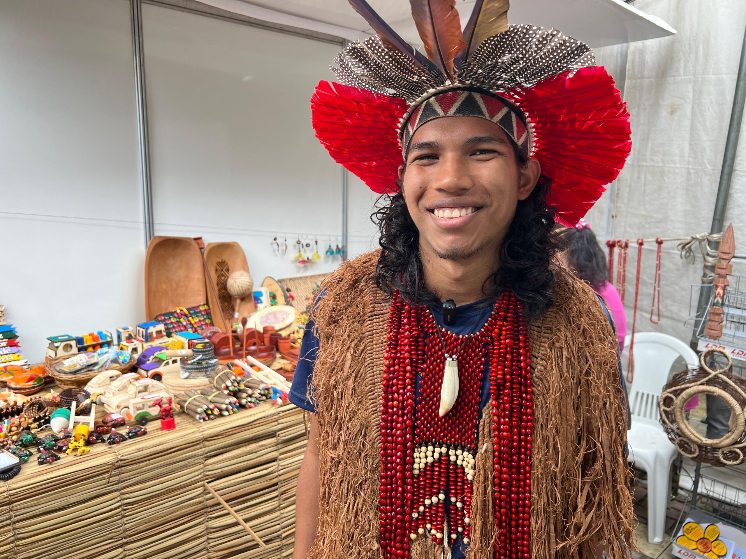 Cultura Pataxó em destaque no FLIFS com artesanato e literatura