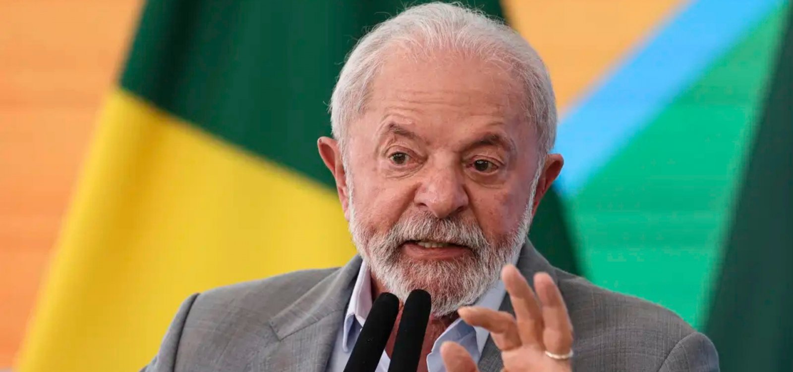“Pode ficar certo de que eu vetaria”, diz Lula sobre anistia a Bolsonaro