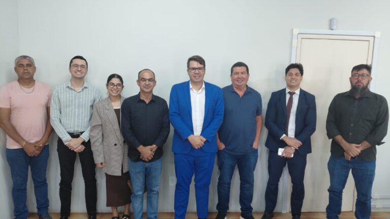 Municípios de Ichu e Candeal participam de reunião sobre o Projeto Município Seguro no Ministério Público