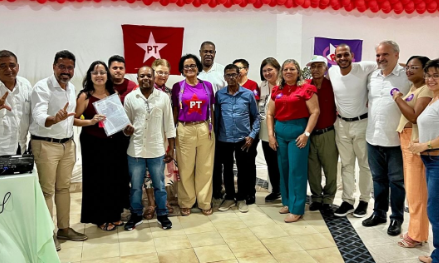 Nova direção do PT é empossada em Valença com compromisso de fortalecer a atuação do partido