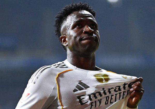 Vini Jr. fica de fora do Top 10 da Bola de Ouro 2025