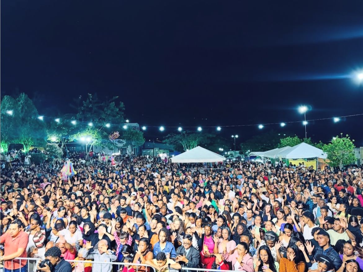 Casa cheia na 15ª Festa dos Evangélicos em Santa Bárbara