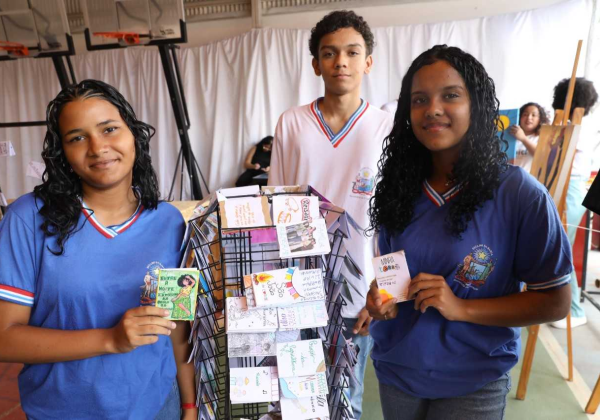 SEC promove literatura com festas e feiras em escolas da rede estadual