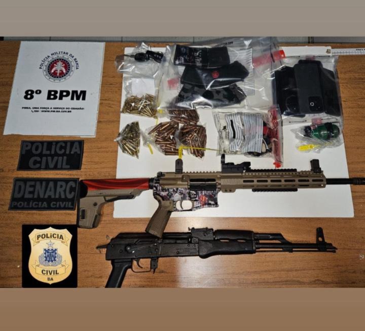 Dois fuzis, munições e drogas são apreendidos em ação integrada das Polícias Militar e Civil em Porto Seguro