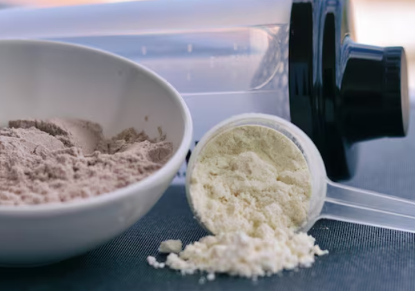 Whey, café e suplementos: Anvisa proíbe venda de marcas por irregularidades