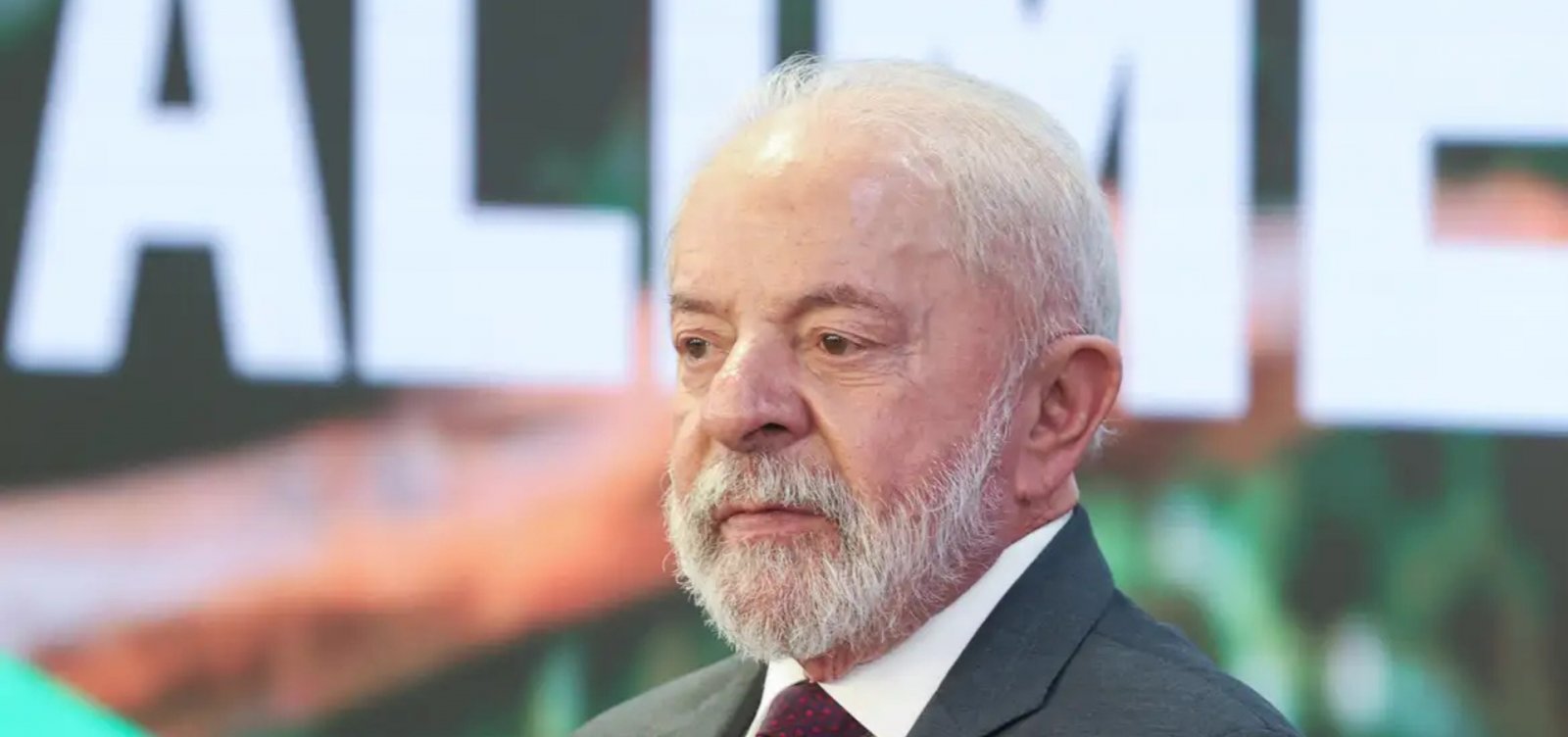 Lula sanciona lei que amplia tarifa social de energia e cria programa Luz do Povo