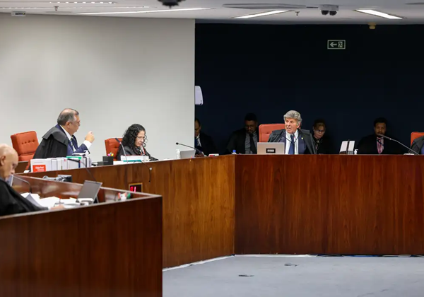 STF condena sete militares e um civil por participação em trama golpista