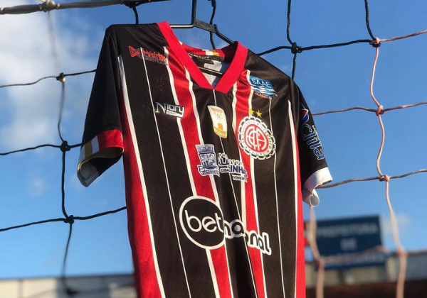 Atlético de Alagoinhas oficializa SAF com aporte inicial de R$ 20 milhões