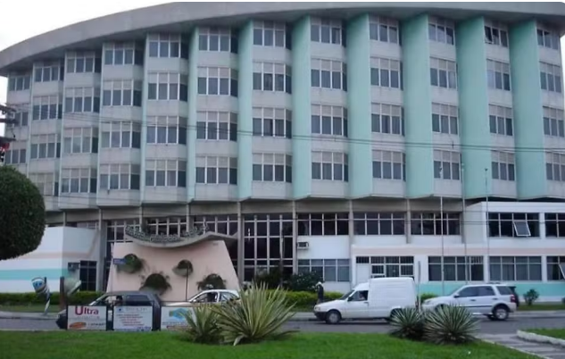 Feira Palace Hotel encerra atividades e entra para a história urbana de Feira de Santana