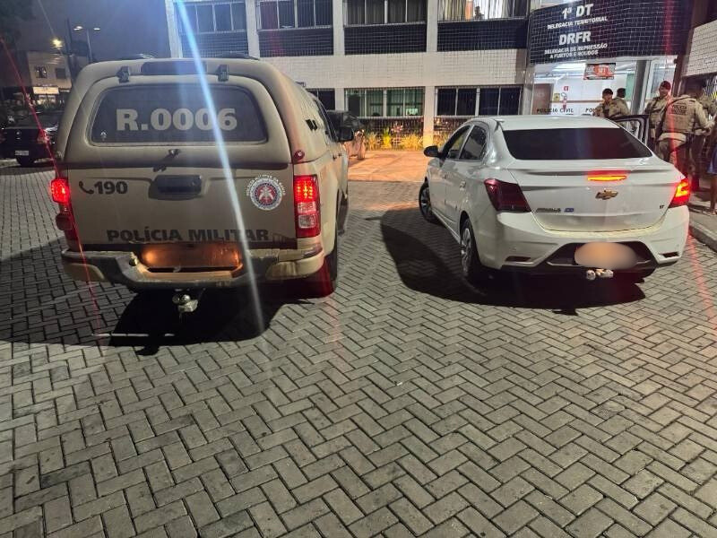 PM recupera veículo roubado de subtenente em Feira de Santana