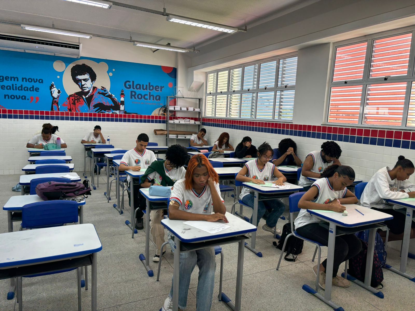 SEC promove maratona para fortalecer desempenho na redação do Enem