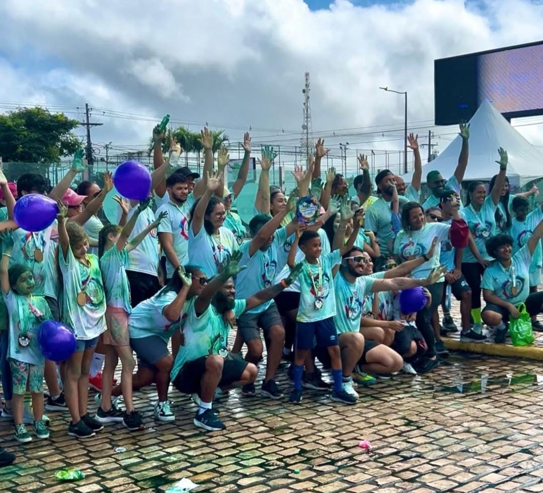 Segunda edição da Corrida Colorida da AAPC reúne música e solidariedade em Feira
