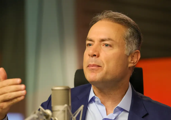 Governo oferecerá cursos gratuitos para obtenção da CNH, afirma ministro