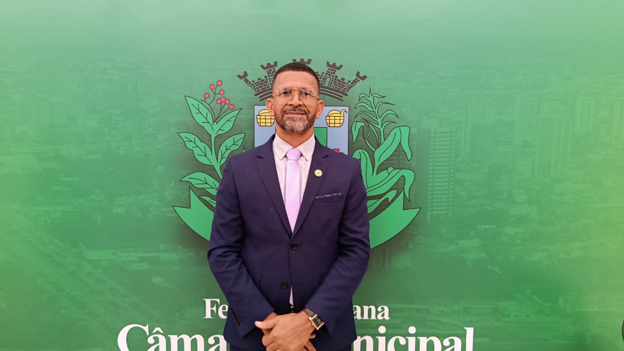 Vereador critica serviço da Embasa na Matinha e cobra fiscalização da Prefeitura