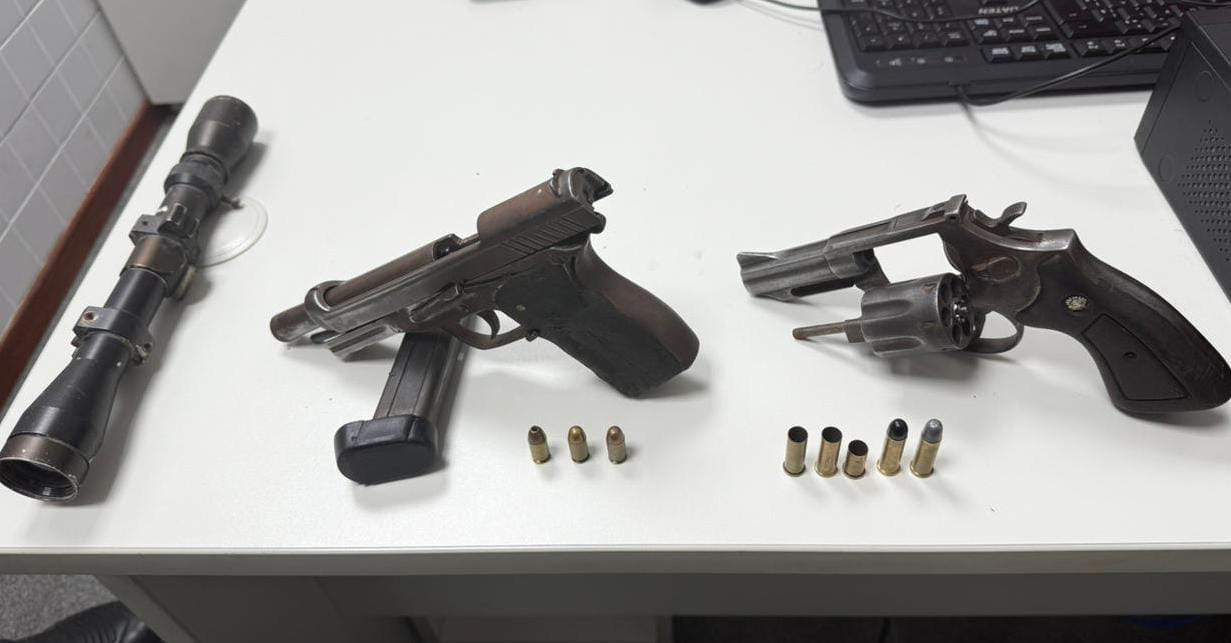 Suspeitos de homicídio morrem em confronto com a polícia no bairro Papagaio