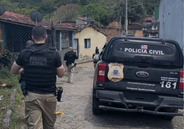 Polícia cumpre mandados e desmonta acampamentos criminosos no interior