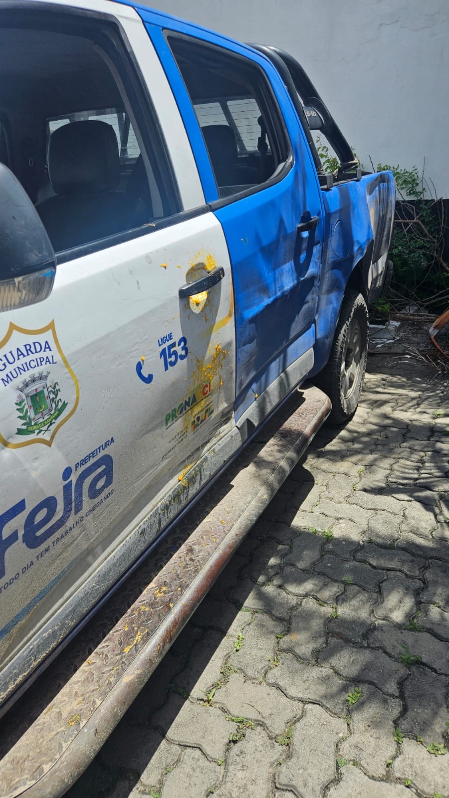 Força-tarefa no Centro de Abastecimento termina com confrontos e servidores feridos