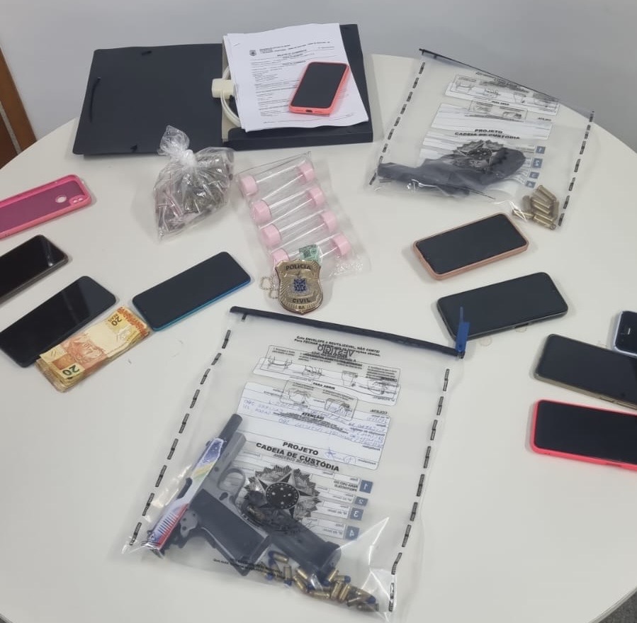 Operação Erva Daninha cumpre mandados e prende suspeitos em Feira de Santana