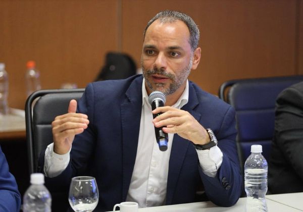 Secretário projeta mais empregos com retirada do tarifaço de Trump