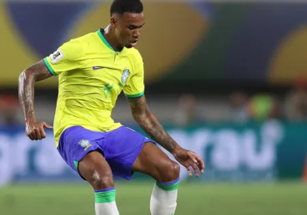 Zagueiro sofre lesão e é desconvocado da Seleção Brasileira