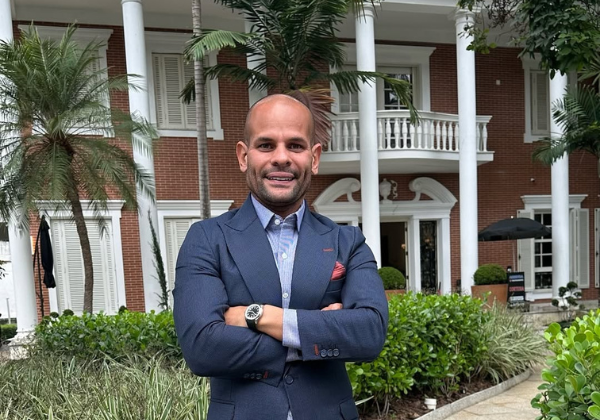 Médico baiano com clínica em Feira de Santana é alvo da PF por produção ilegal de Mounjaro