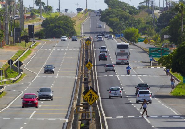 Rodovias baianas devem receber 1,4 milhão de veículos no fim de ano