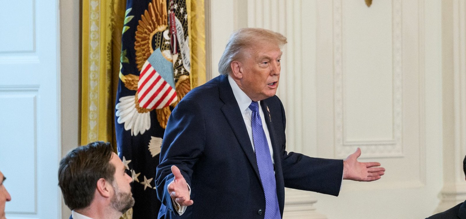 EUA anunciam reabertura do espaço aéreo da Venezuela e perspectiva de voo comercial