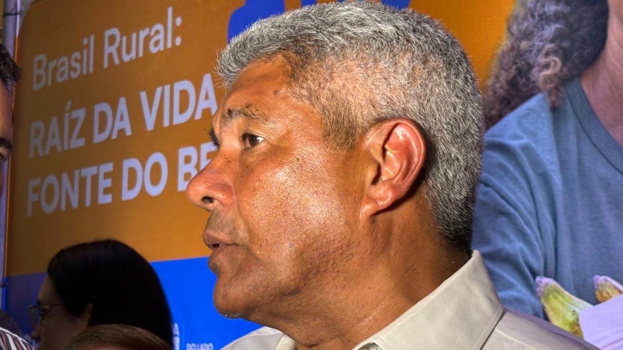 Jerônimo comenta saída de Angelo Coronel do PSD e da base do governo