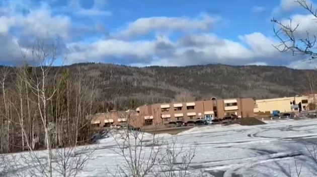 Ataque a tiros em escola no Canadá deixa 10 mortos e 25 feridos