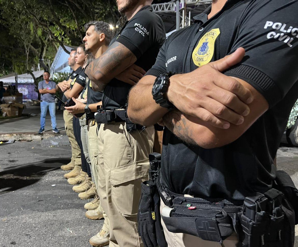 Suspeita de extorsão contra turistas é presa no Carnaval