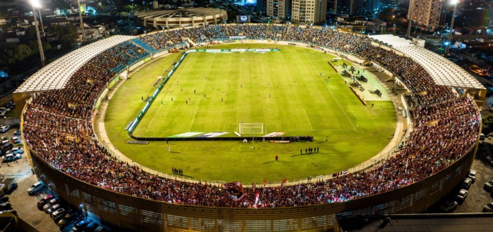 Confiança x Vitória: onde assistir, prováveis escalações e arbitragem