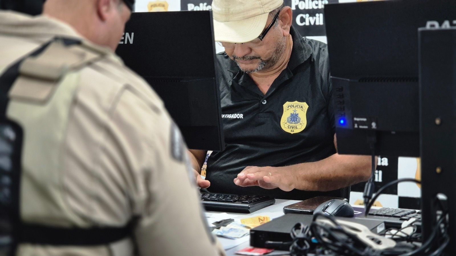 Polícia apreende cerca de 2.000 armas e mortes violentas têm queda de 22% no 1° trimestre de 2026