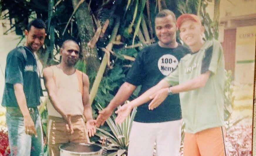 Meu Bairro em Pauta: Samba na Rua Nova, a história de André Lopes e o Sem Mais Nem Menos