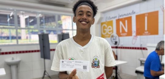 TRE-BA promove atendimento a estudantes em Feira de Santana