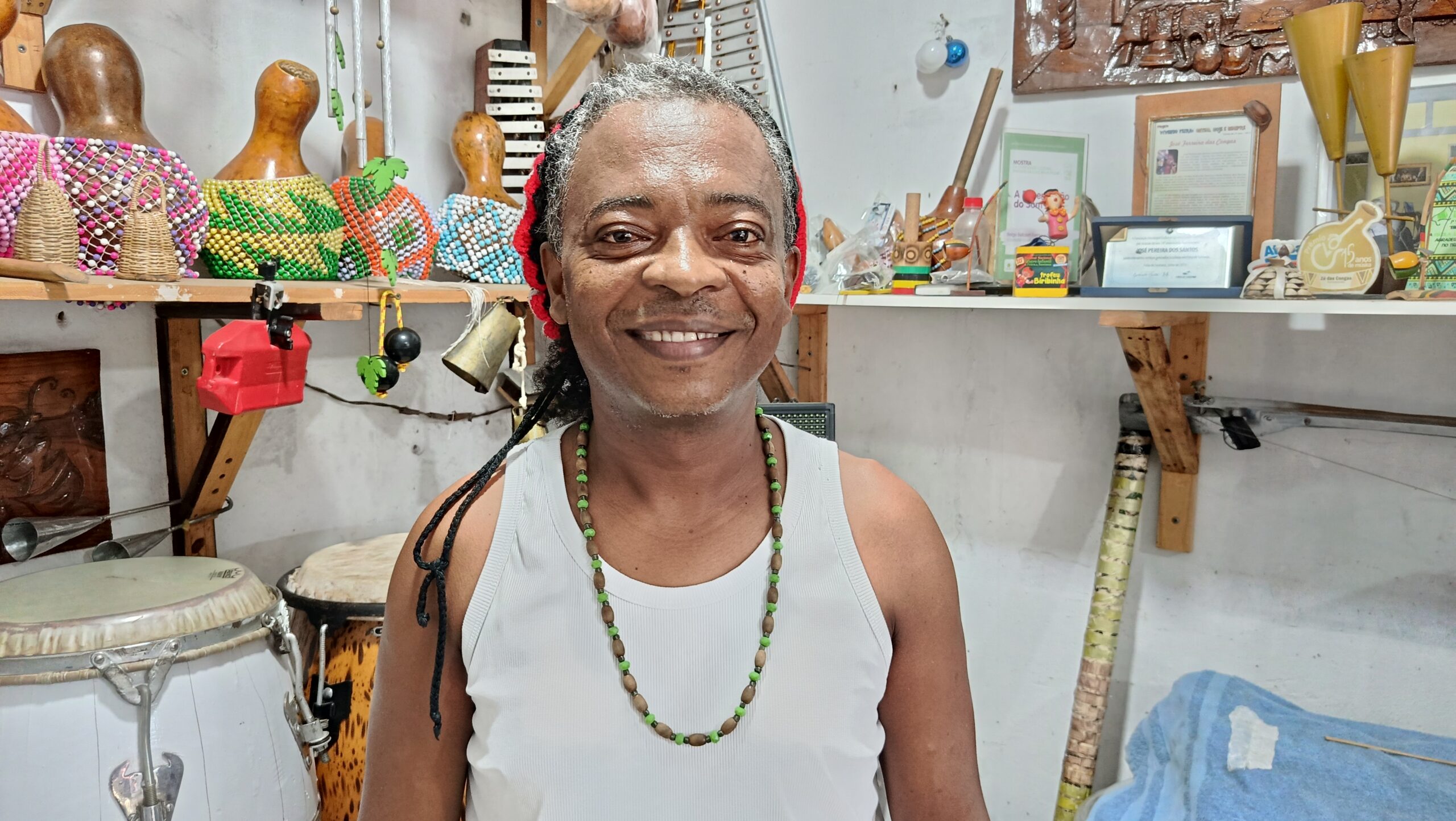 Meu Bairro em Pauta destaca a força da percussão e o impacto social de Zé das Congas na Rua Nova