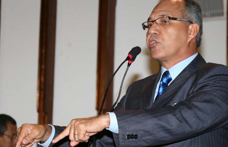 “Feira não pode ser coadjuvante”, diz Carlos Geilson ao confirmar pré-candidatura como deputado federal