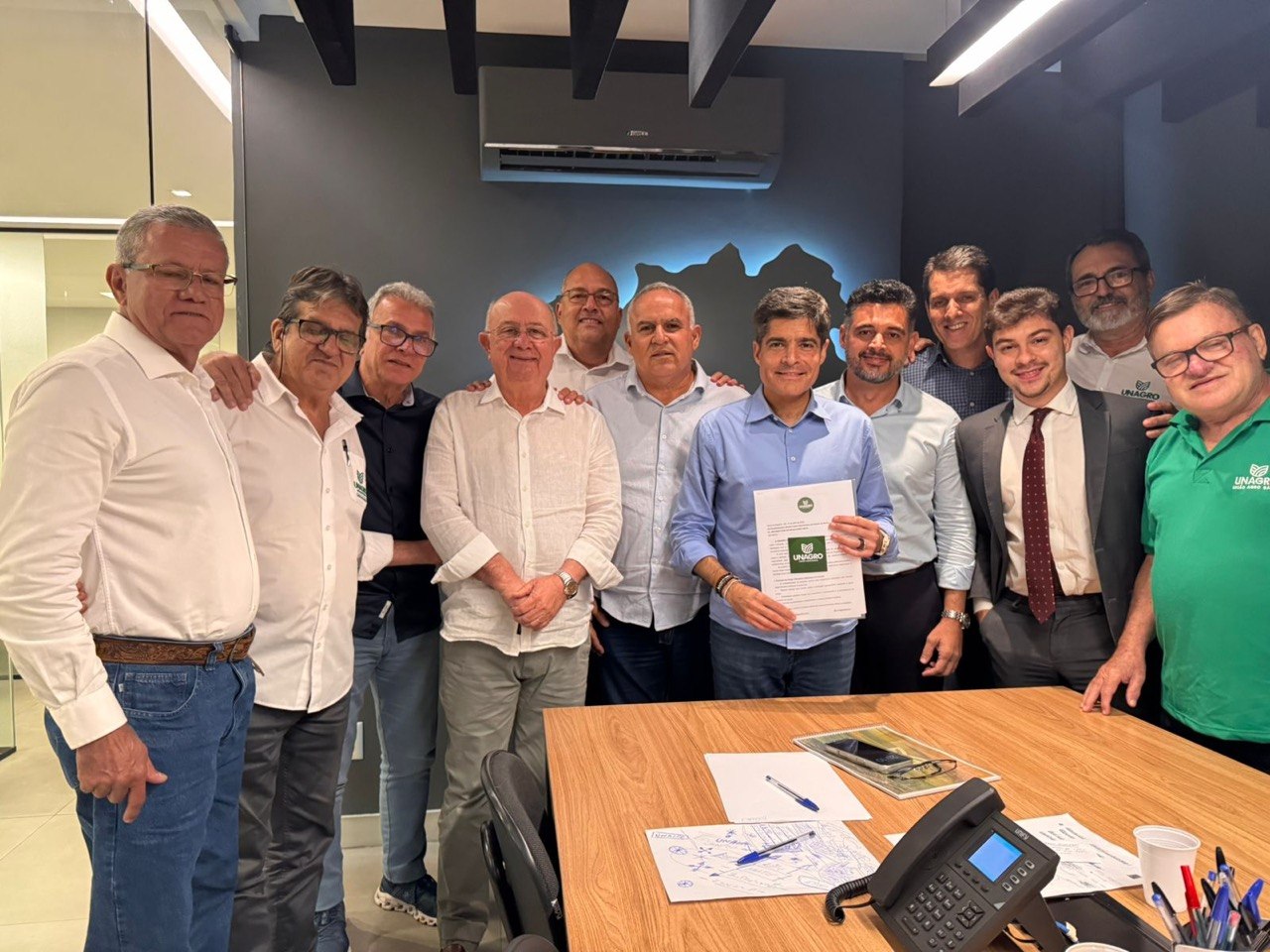 Encontro liderado por ACM Neto reúne José Ronaldo e Luiz Bahia Neto com representantes do agro