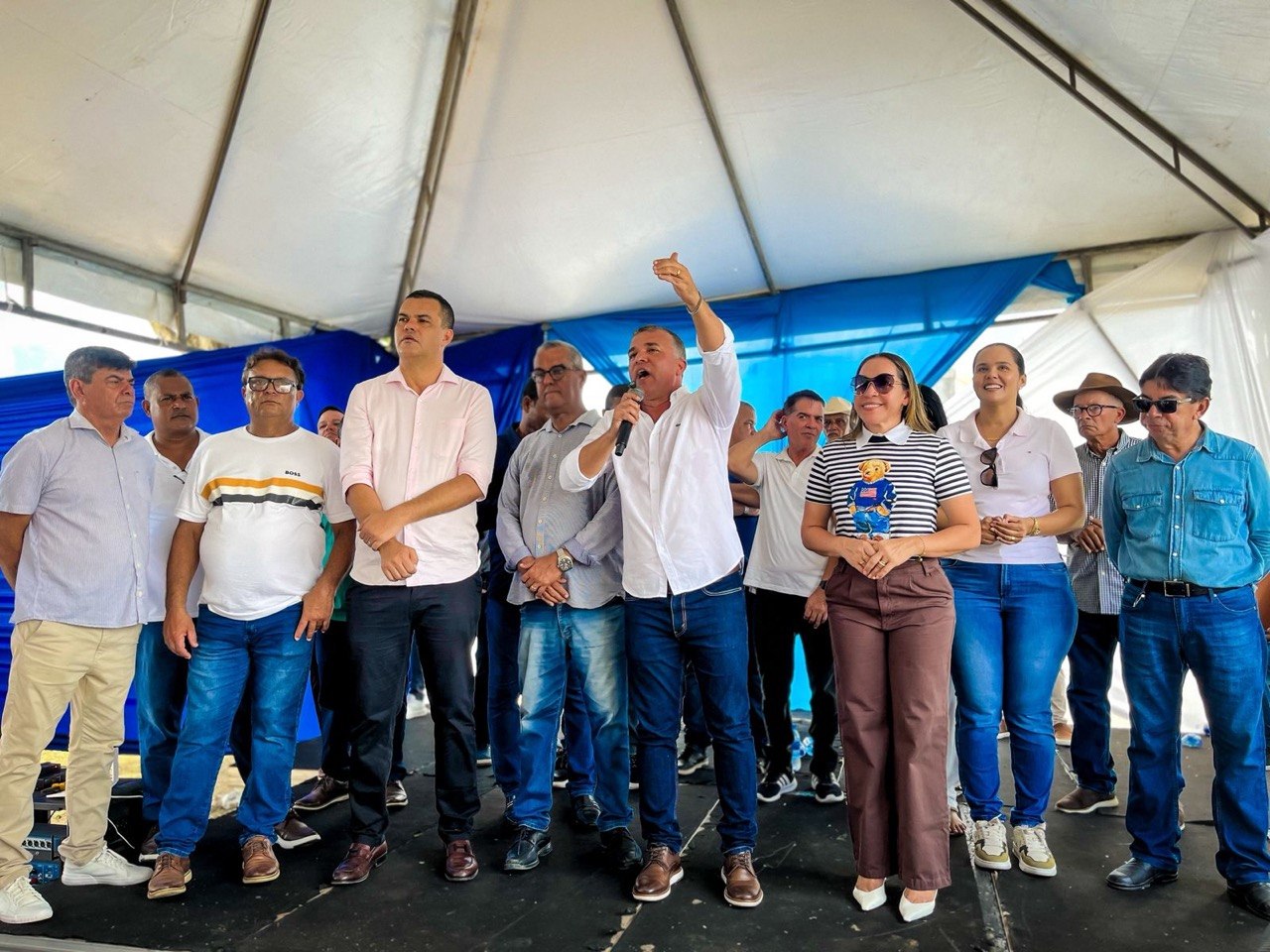 Santo Estêvão autoriza pavimentação de 35 ruas e avança na infraestrutura urbana