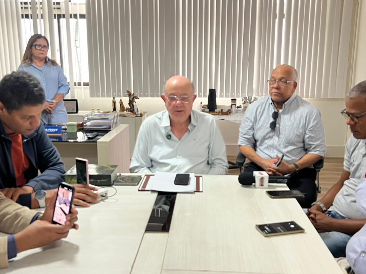 Tribunal Regional Federal mantém absolvição de José Ronaldo em ação sobre contratos na saúde